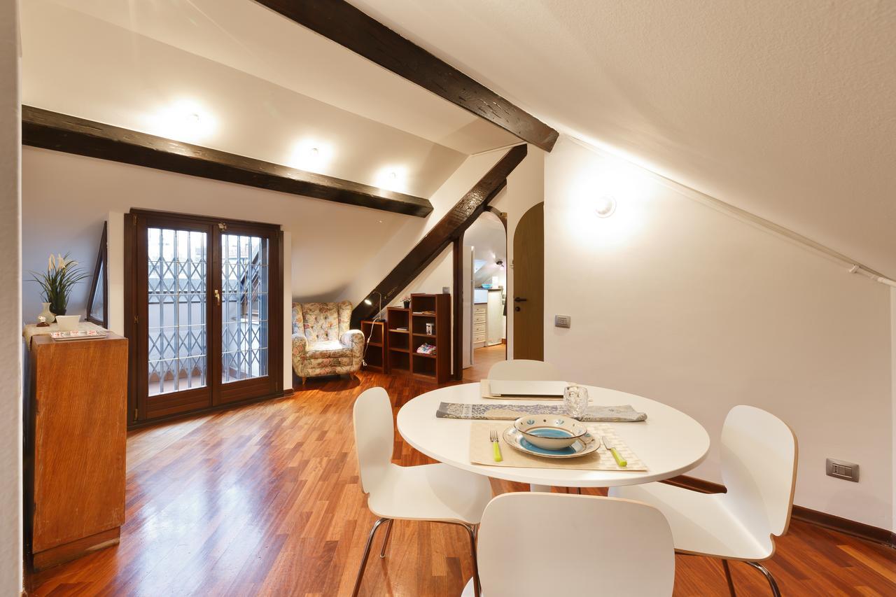 Olivia'S Nest In Downtown Apartment Милано Екстериор снимка