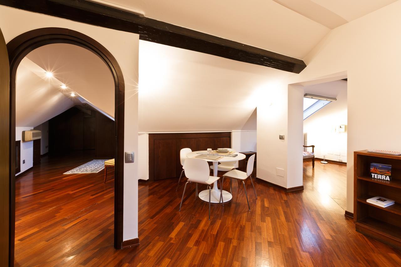 Olivia'S Nest In Downtown Apartment Милано Екстериор снимка